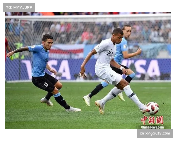 姆巴佩点球被扑后维尼修斯补射破门，皇马锋线组合展现默契